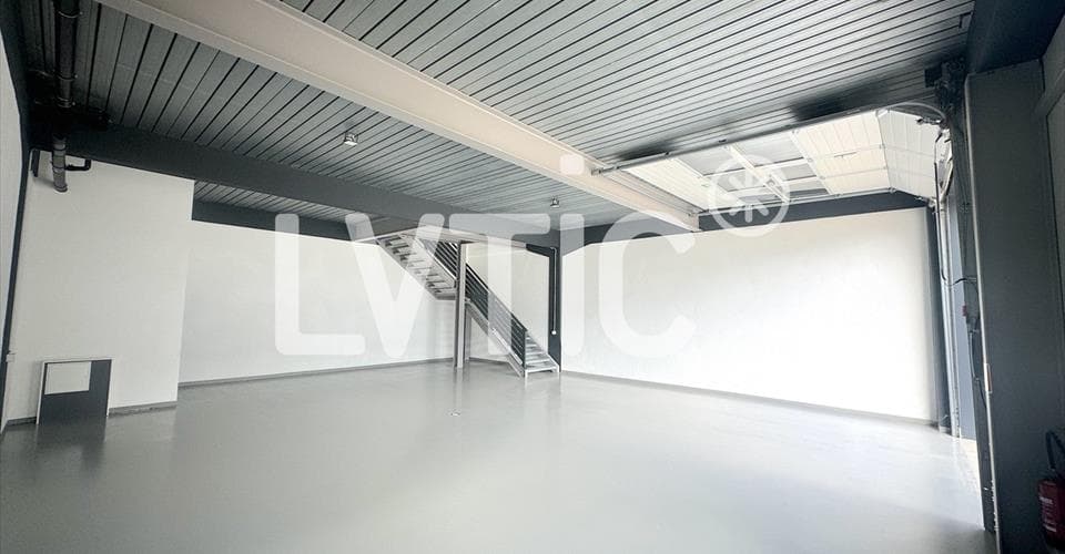 Adresse sur demande
