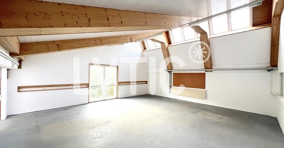 Adresse sur demande