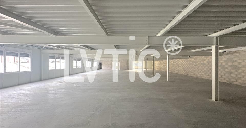 Adresse sur demande