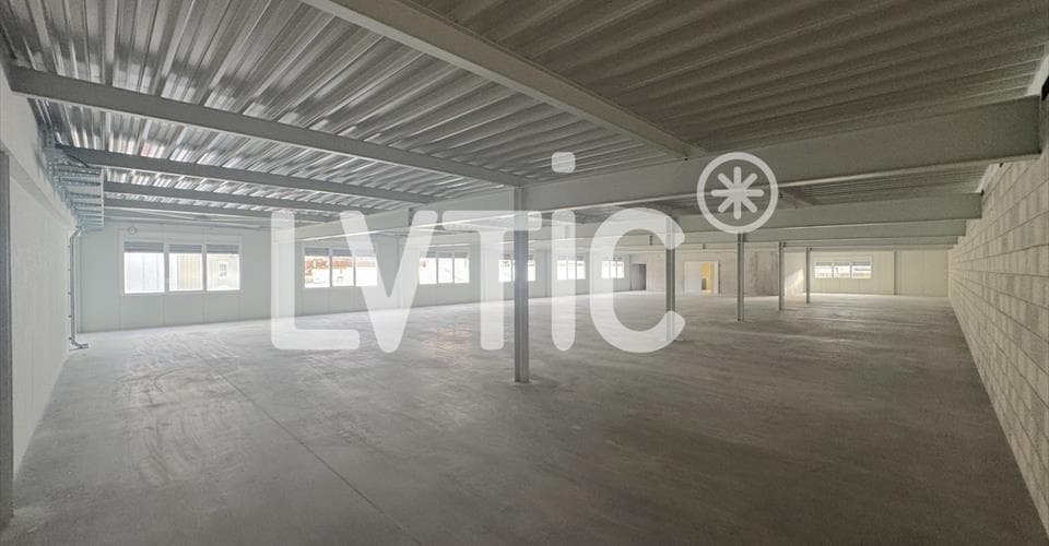 Adresse sur demande
