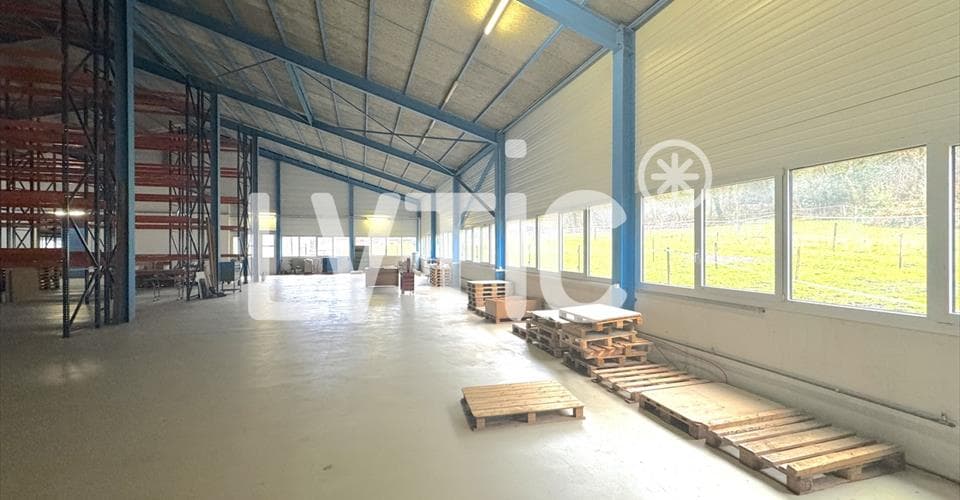 Adresse sur demande