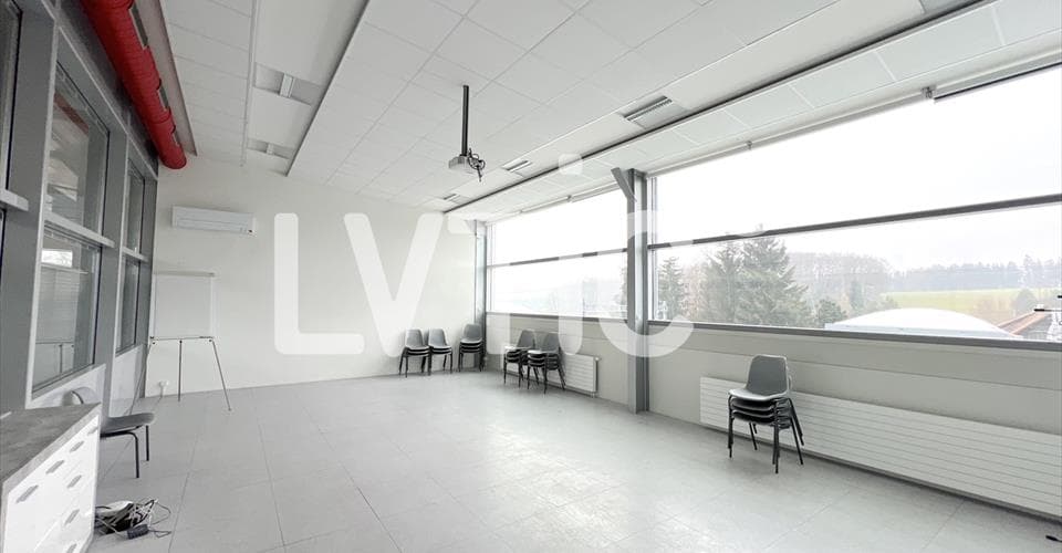 Adresse sur demande