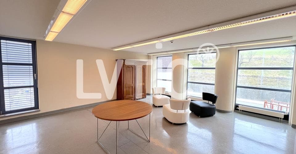 Adresse sur demande