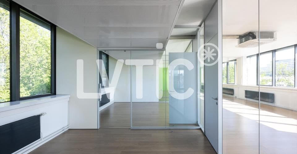 Adresse sur demande