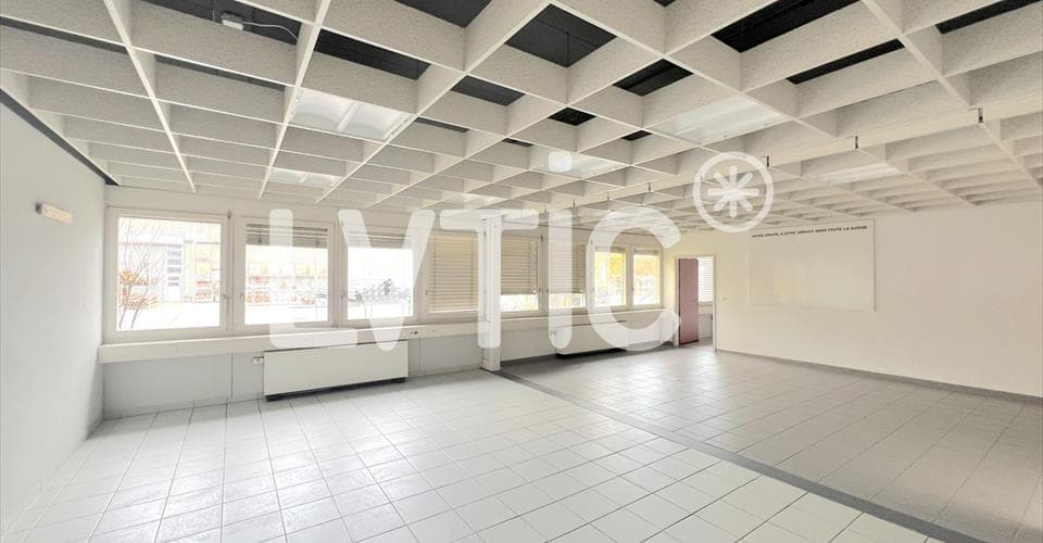 Adresse sur demande