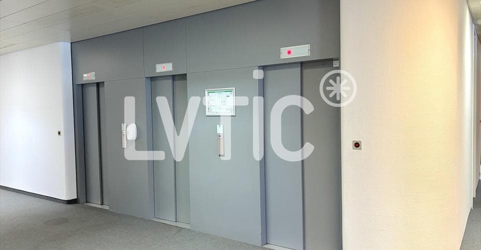 Adresse sur demande