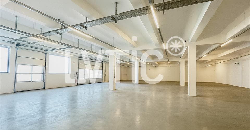 Adresse sur demande