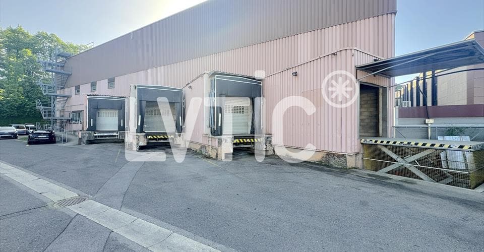 Adresse sur demande