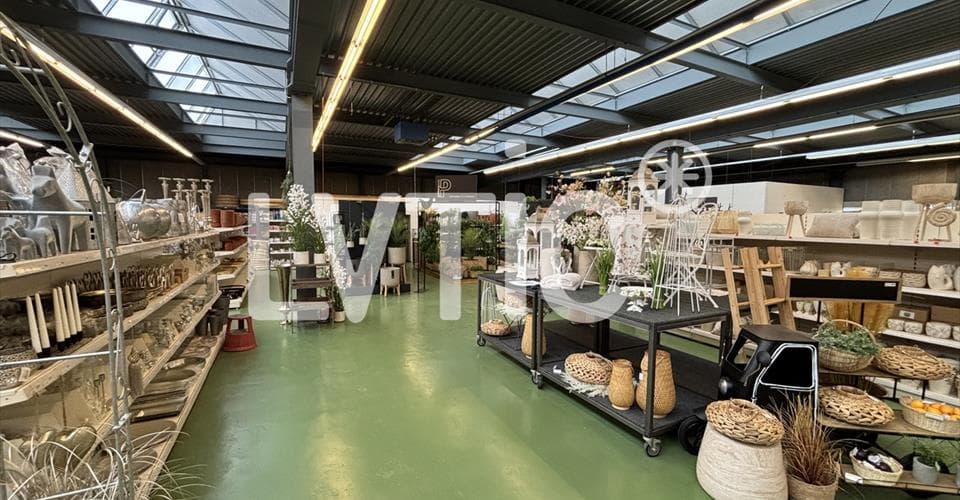 Adresse sur demande