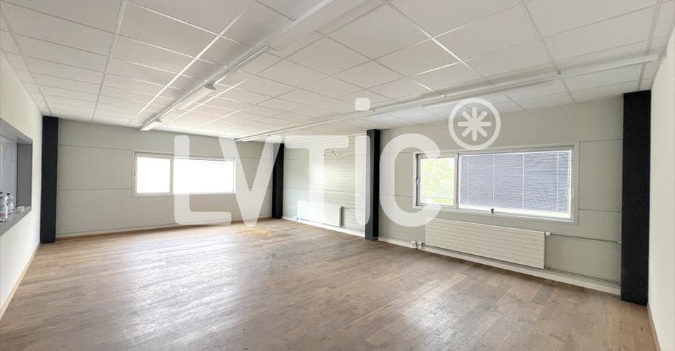 Adresse sur demande