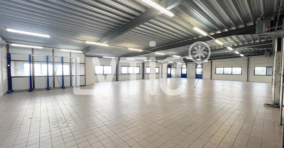 Adresse sur demande