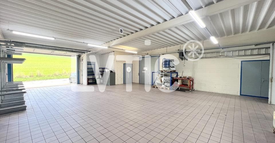 Adresse sur demande