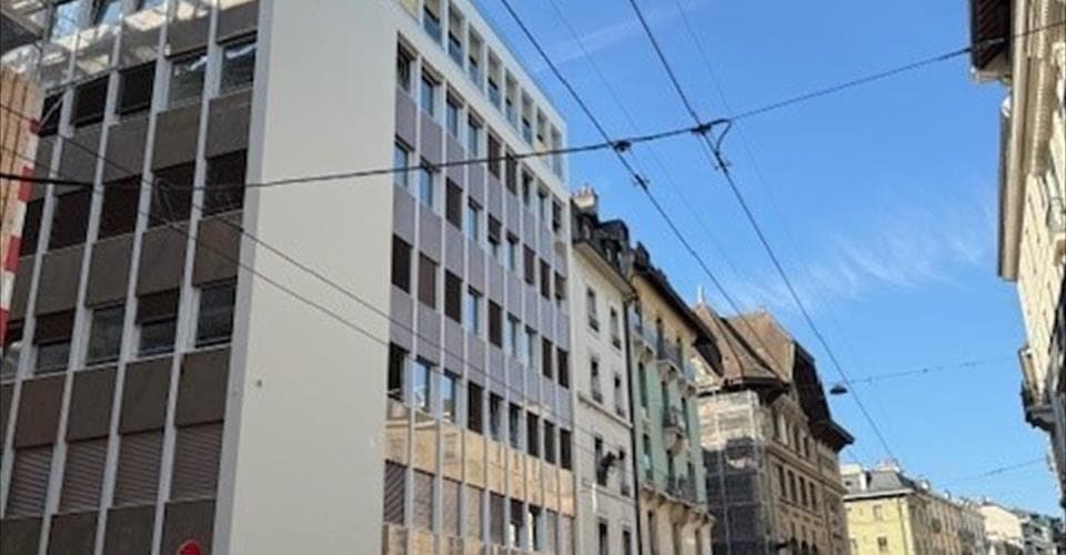 Rue des Eaux-Vives 94
