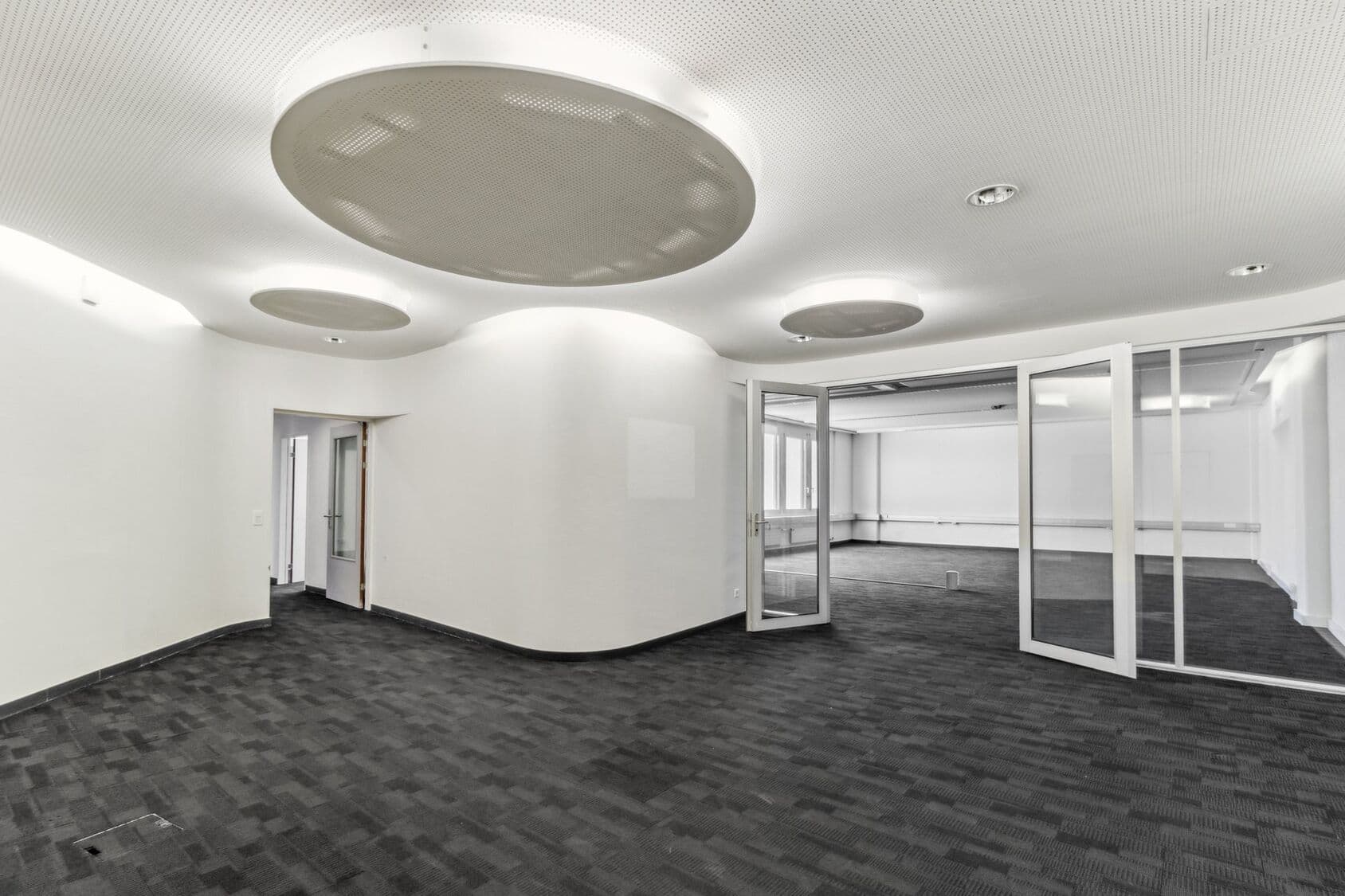 Office Riedstrasse 10