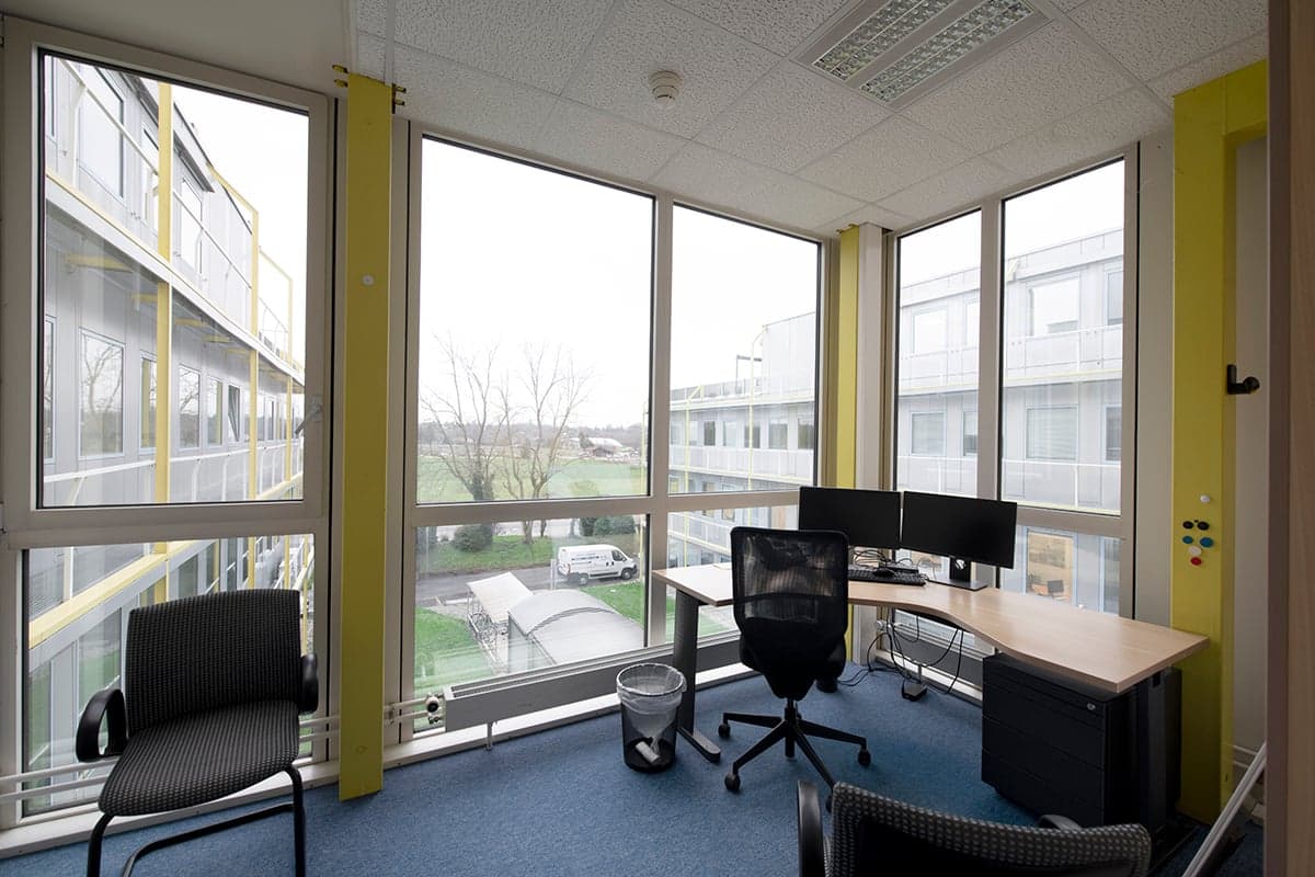 Office Chemin des Aulx 12