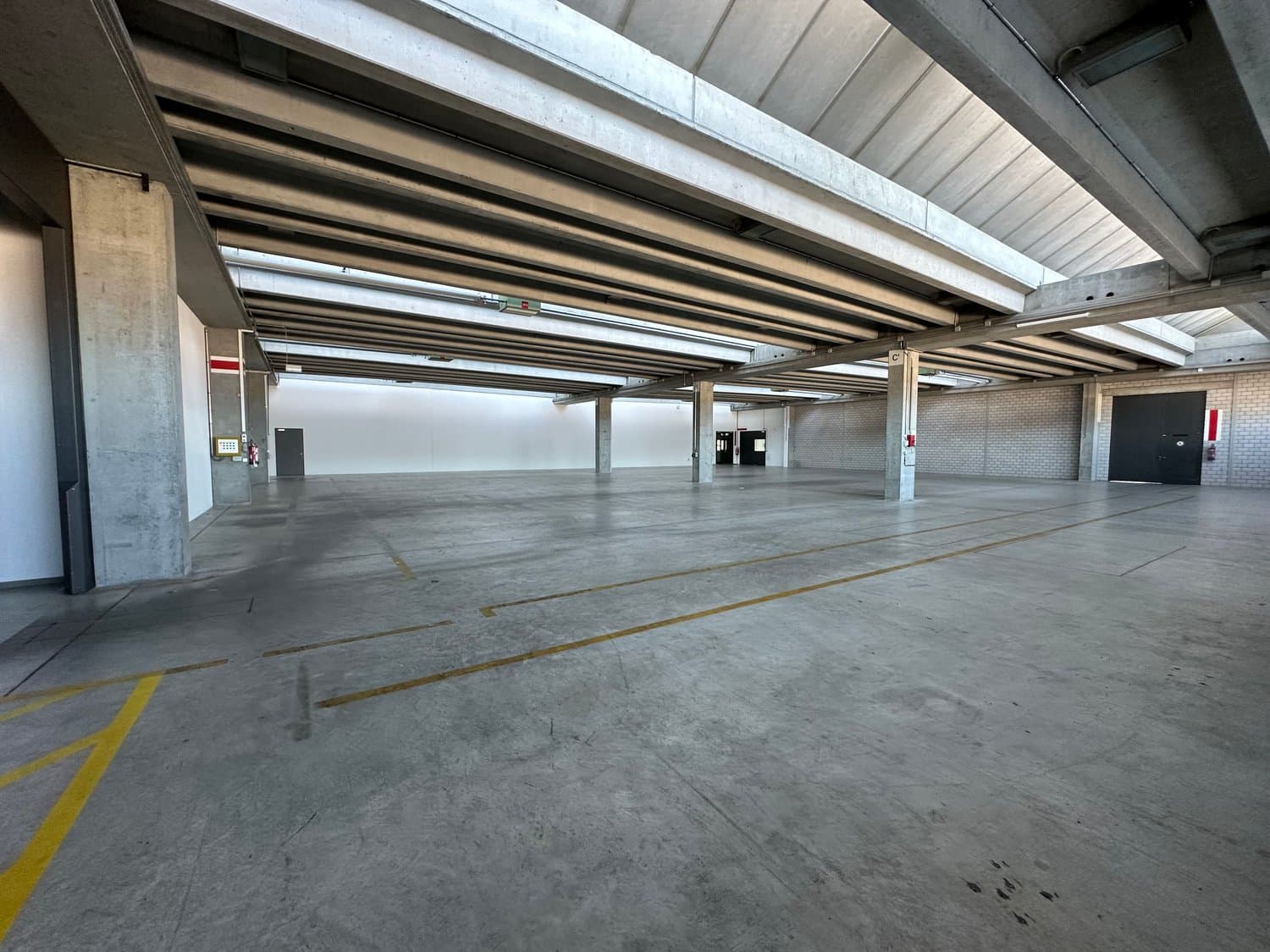 Office Industriestrasse 24
