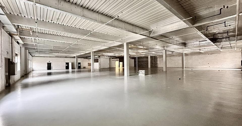 Office Auf Anfrage