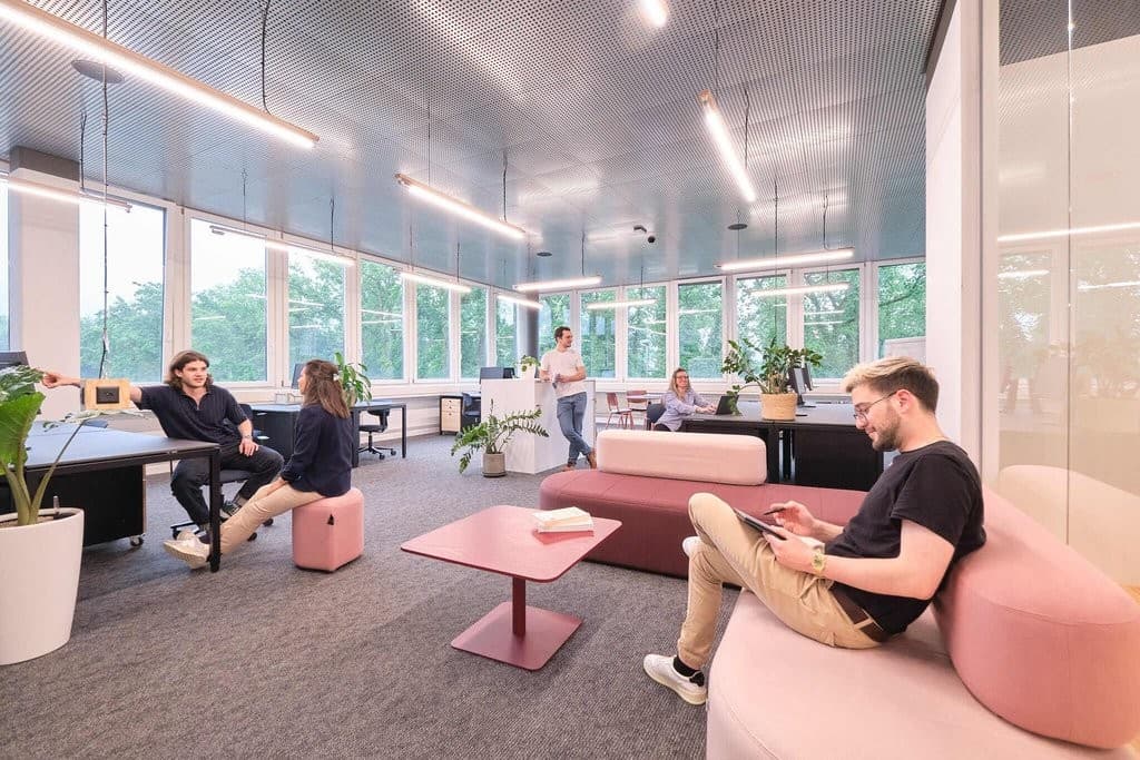 Office Neuhofstrasse 11