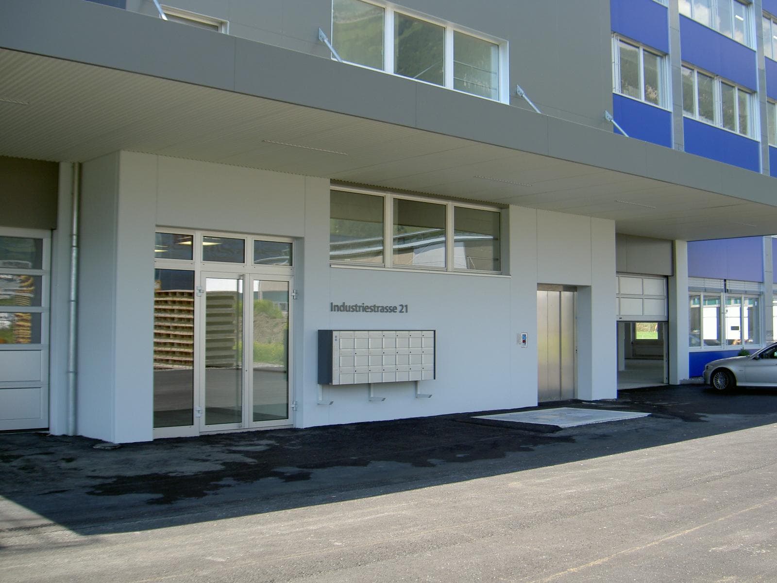 Office Industriestrasse 21