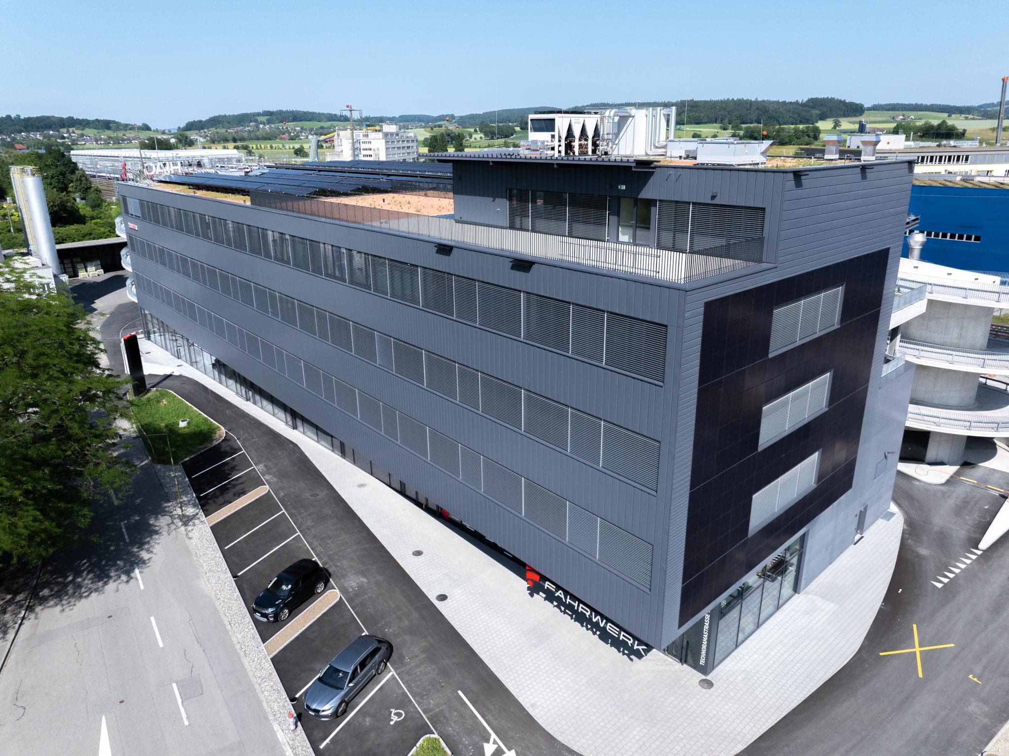 Technoramastrasse 15