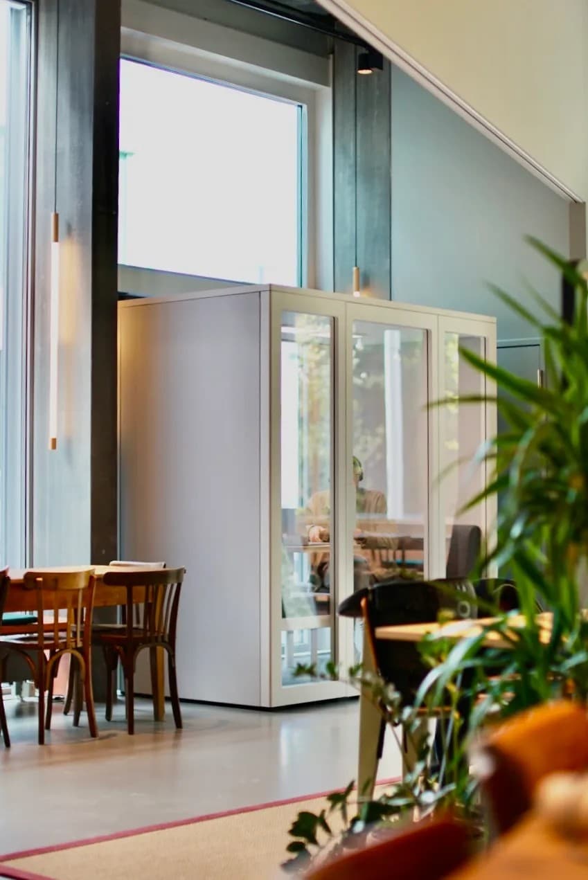 Anlieferung The Circle 60