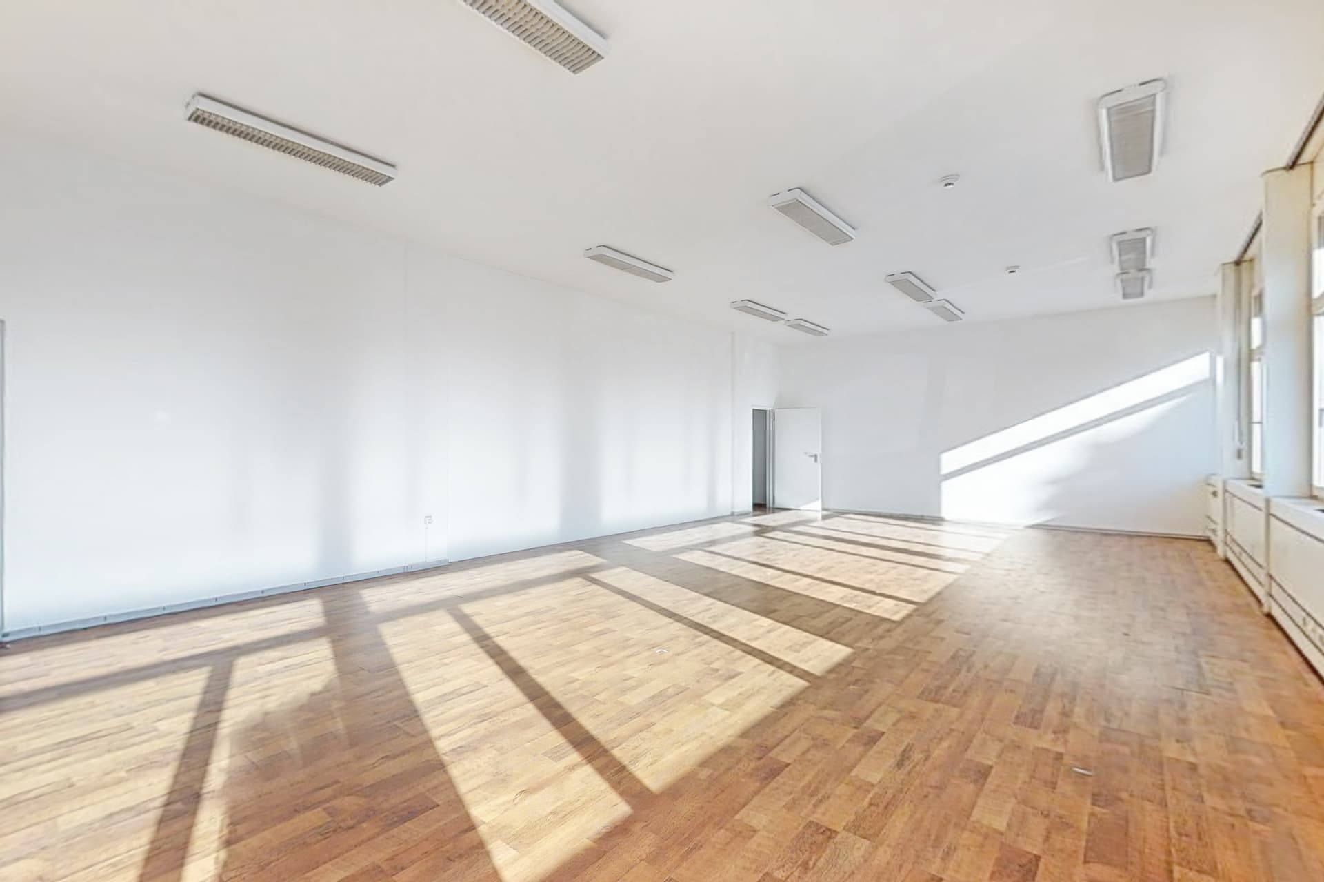 Office Via Cantonale 27