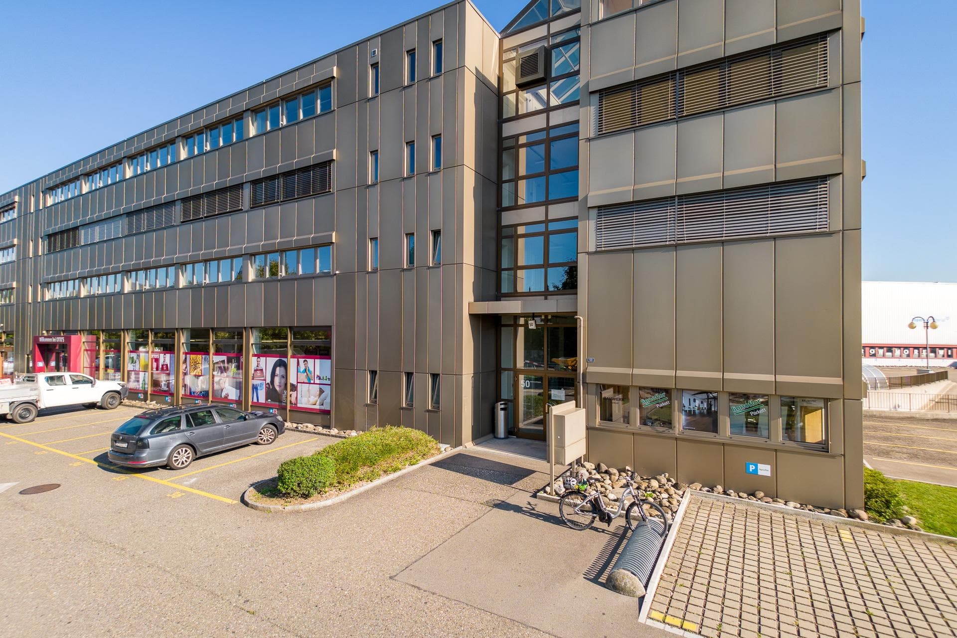 Office Mandachstrasse 50/52