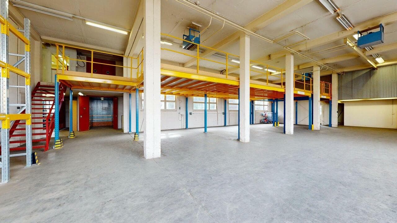Office Anglikerstrasse 42