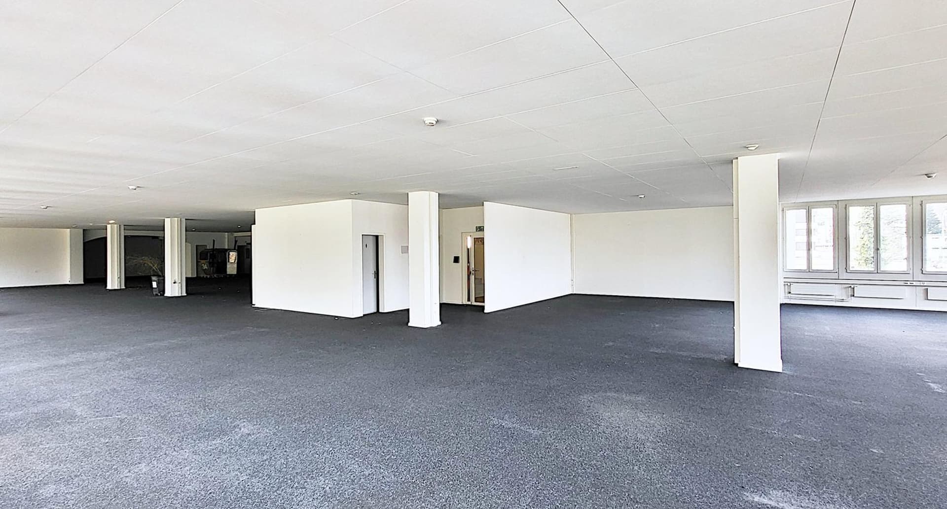 Office Gewerbestrasse 16