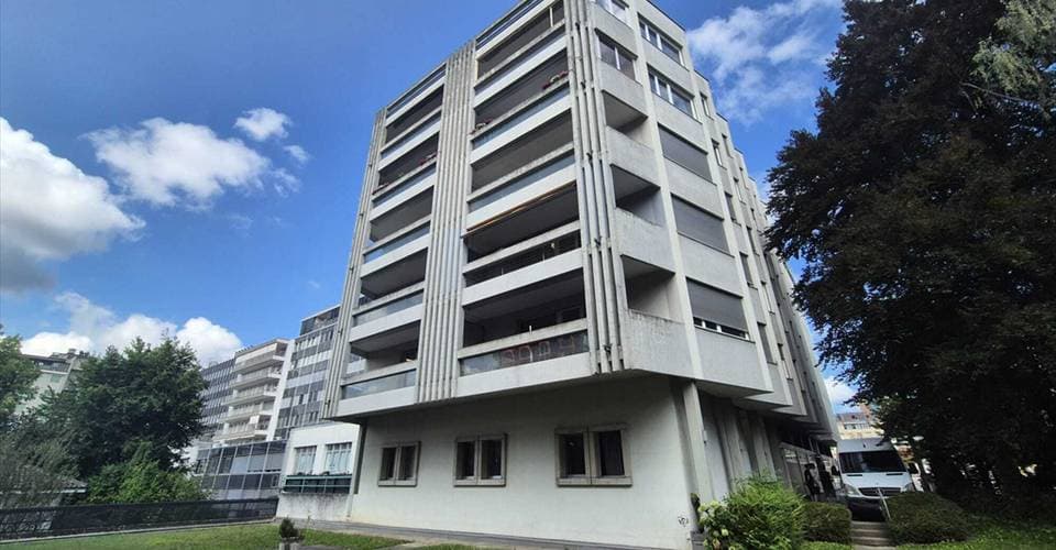 Office Rue Saint-Pierre 18