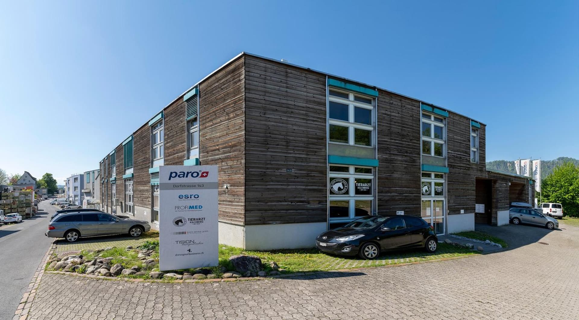 Office Dorfstrasse 143
