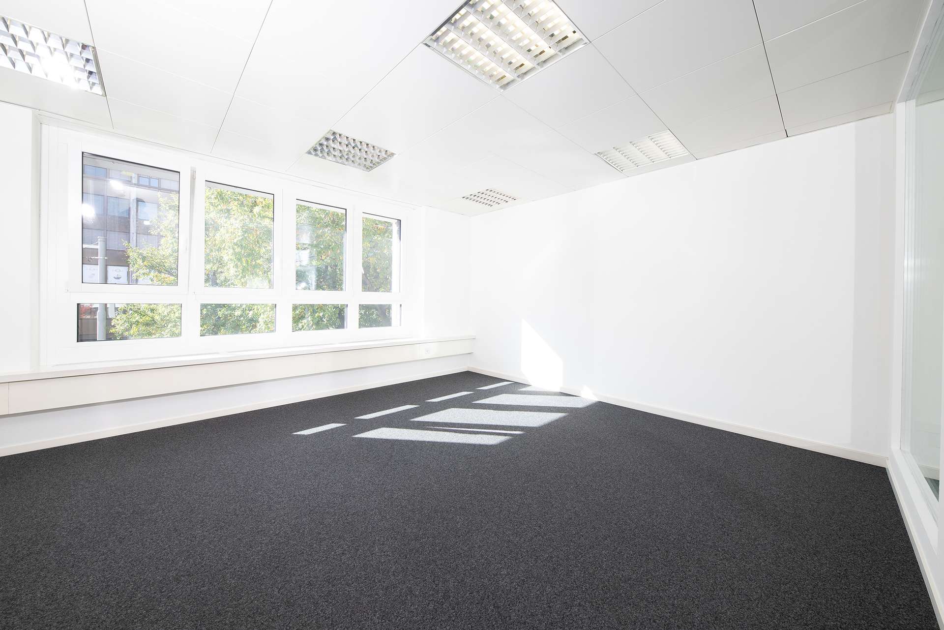 Büro in 4051 Basel, 276m²