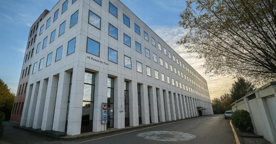 Office Pré-de-la-Fontaine 19