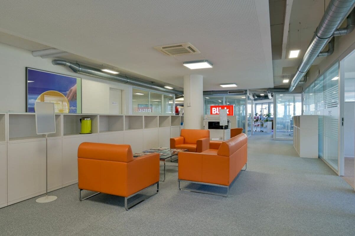 Büro an Rue Saint-Martin/Pont Bessières 3, 1003 Lausanne