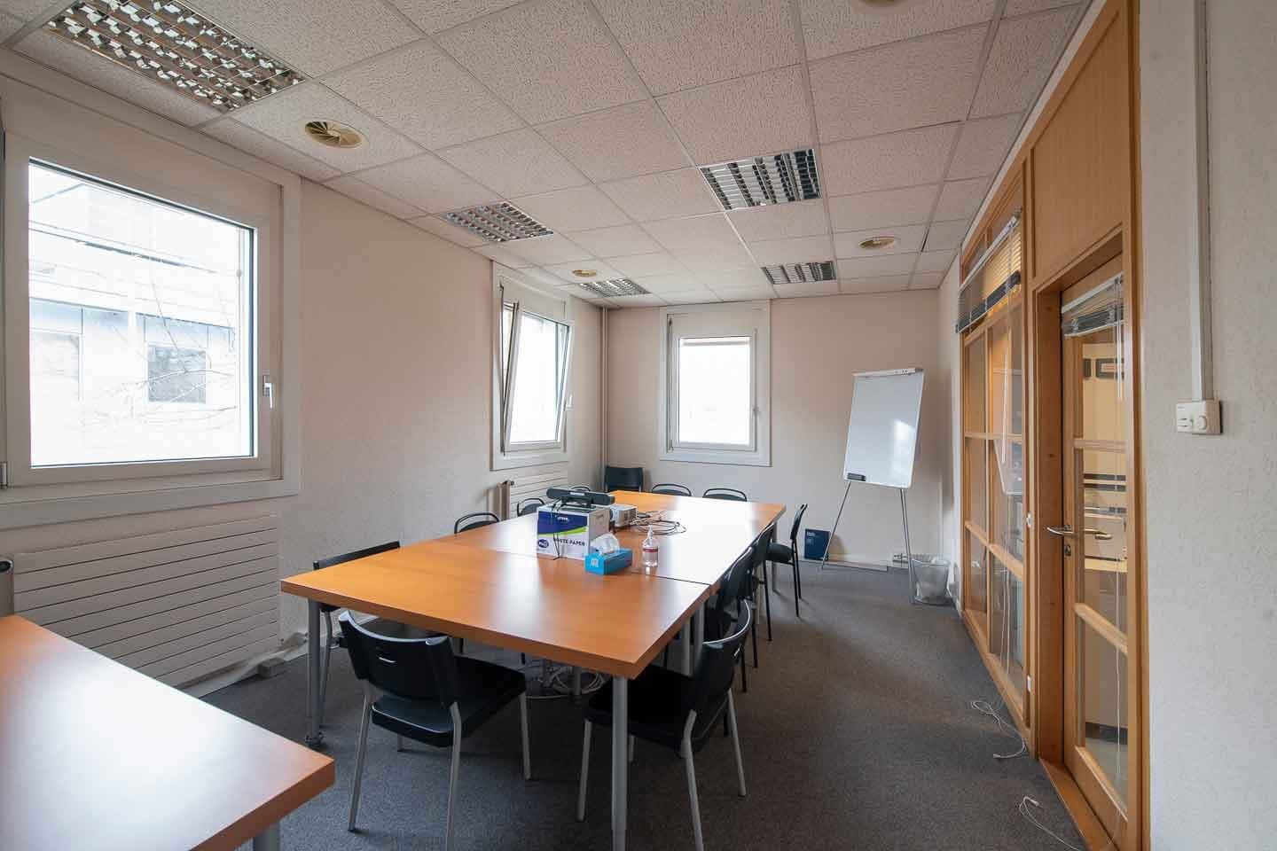 Office Chemin des Aulx 16