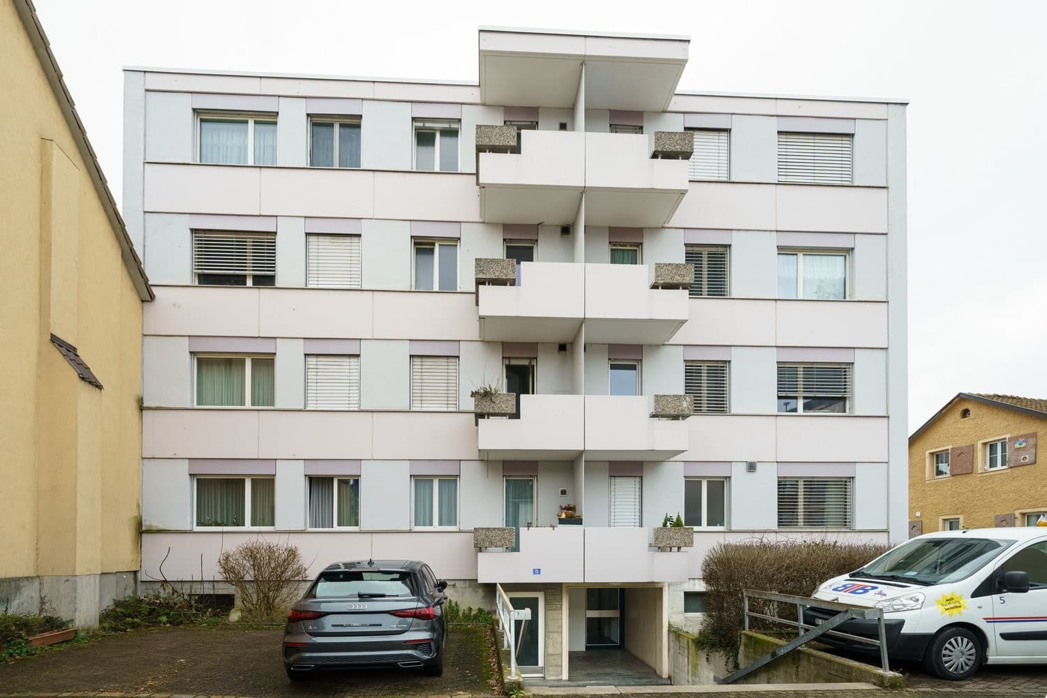 Office Baslerstrasse 11