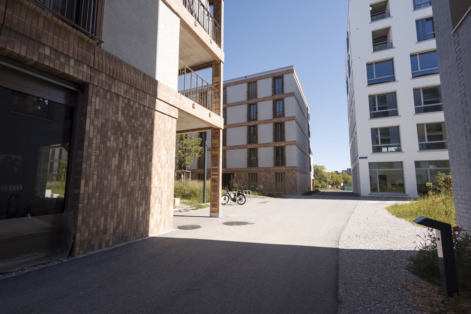 Place de la Clairière 1