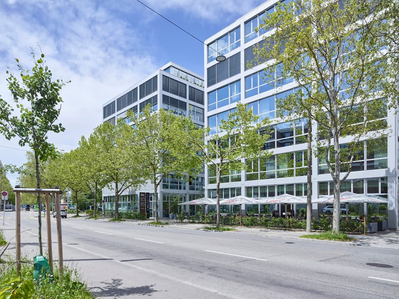 Office Hagenholzstrasse 83