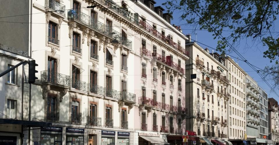 Avenue Henri-Dunant 2