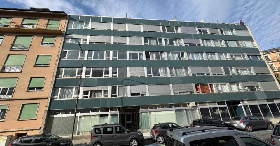 Office Auf Anfrage