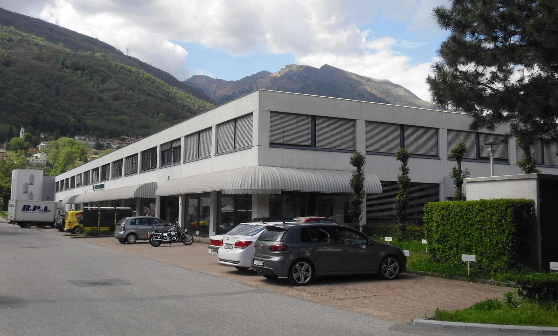 Office Via Carvina 6