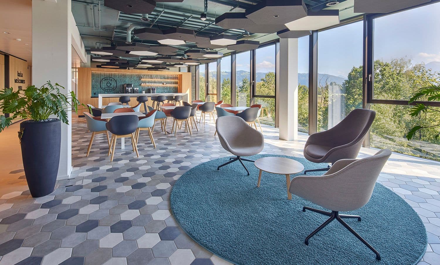 Hinterbergstrasse 16