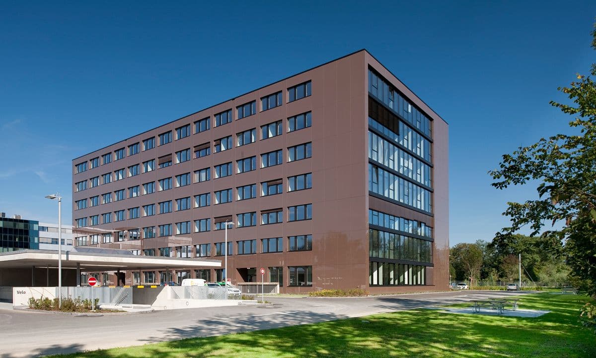 Hinterbergstrasse 18