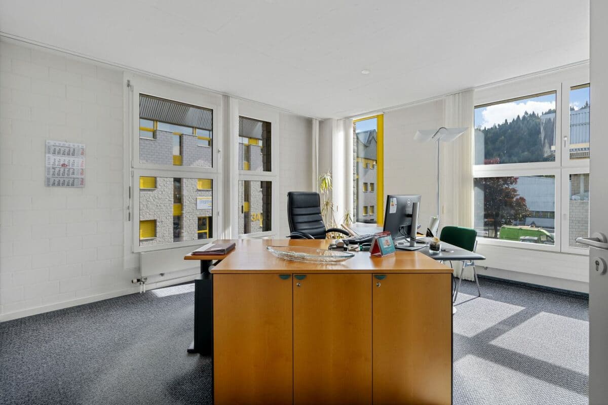 Office Winkelbüel 2
