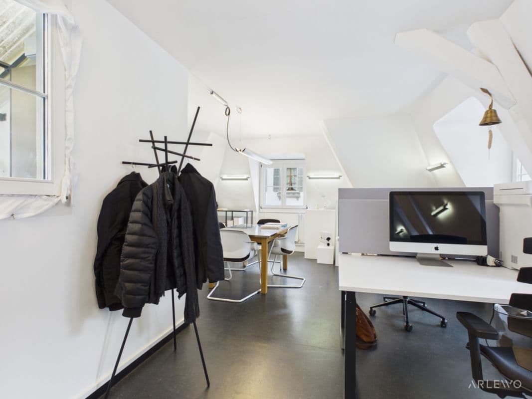 Office Maria-Hilfgasse 2a