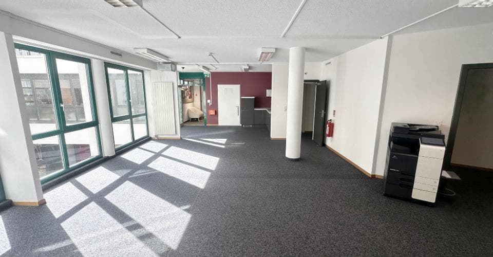 Office Chemin de l'Esparcette 4