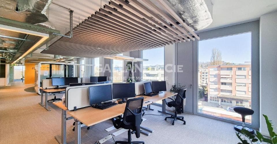 Office Route des Plaines du Loup 55