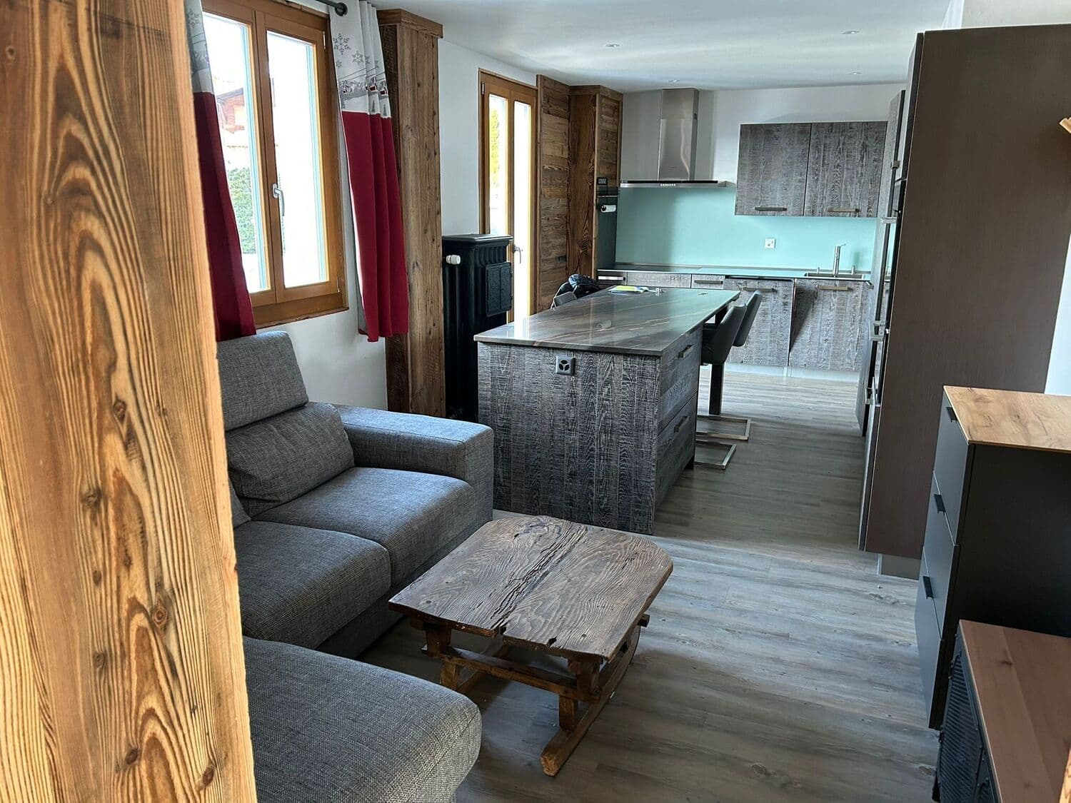 Office Rue Centrale 40