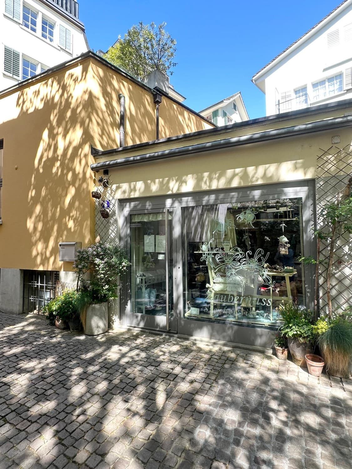 Augustinergasse 8