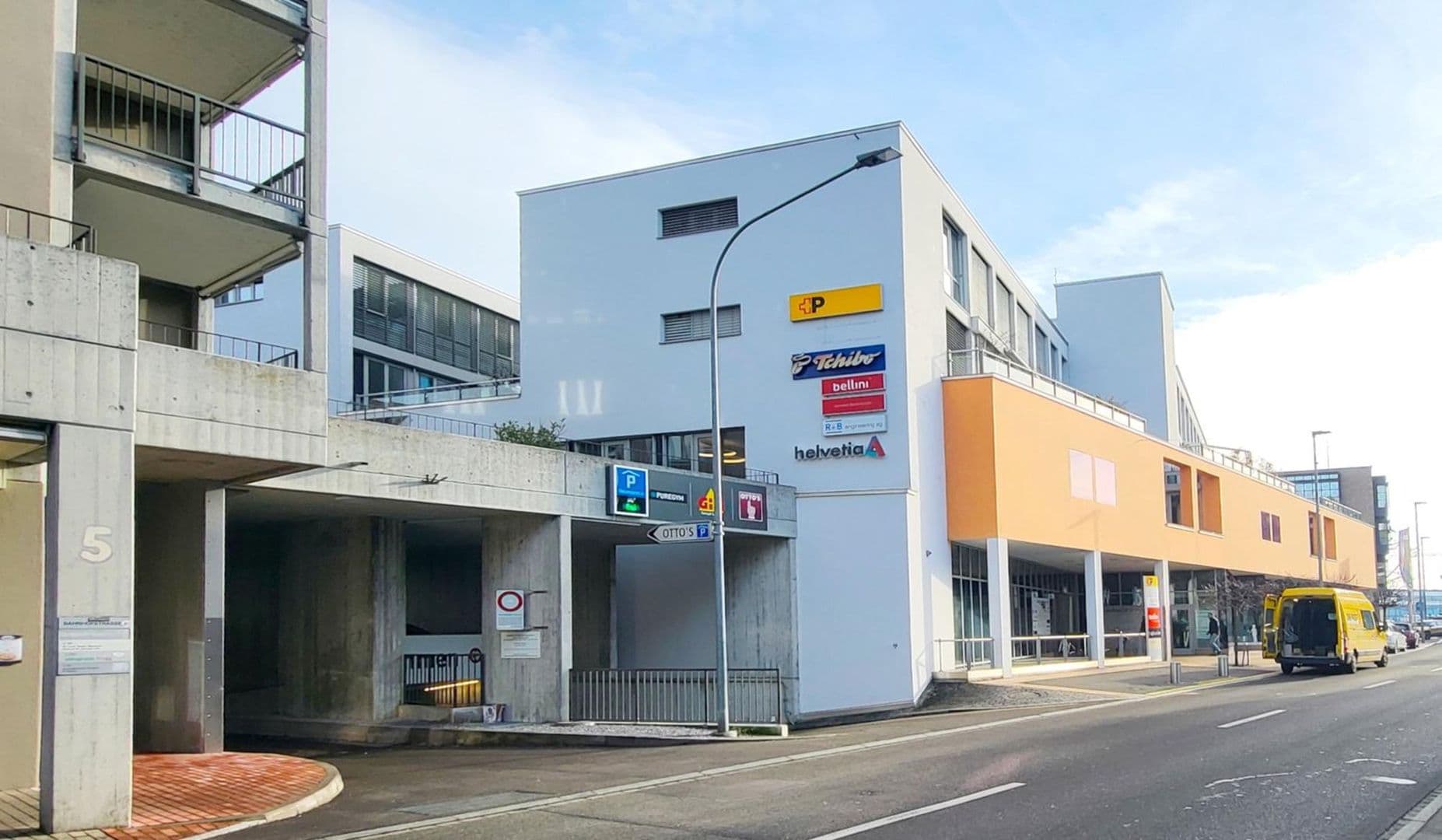 Bahnhofstrasse 11